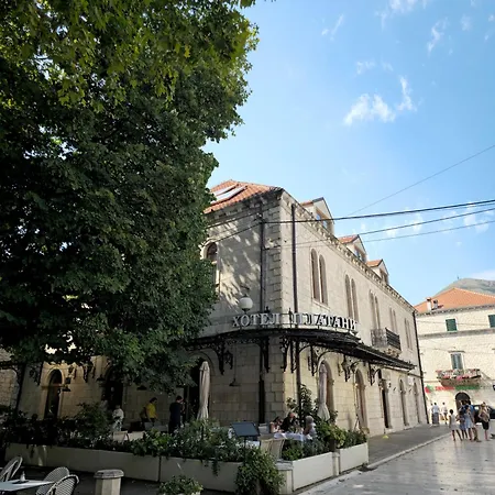 Apartment Platani Trebinje